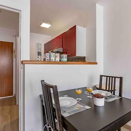 Appartement Avec Parking Et Terrasse Metro 7 Et Paris Villejuif Exterior photo